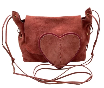 Auth Gucci 95107 Heart Suede Pink Mini String Shoulder Bag NS110185 - Image 1 of 4