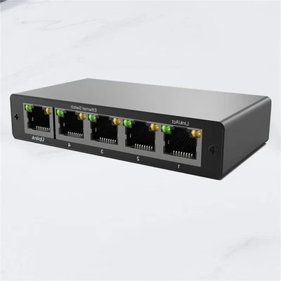 Switch di rete Gigabit Ethernet 4 porte 10/100/1000Mbps compatibile con PC portatile - Immagine 1 di 4