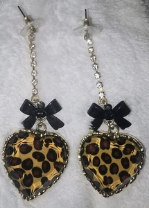 Betsey Johnson Leopard Love Status Puffy Heart Long Dangle Earrings 3" Crystals - Picture 1 of 3