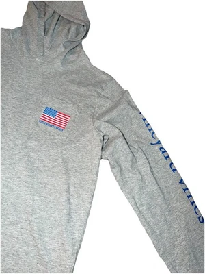 Camisa Vineyard Vines Niños Pequeña 8-10 Gris Lacrosse Sudadera con Capucha Rendimiento Juvenil Foto 1 de 4