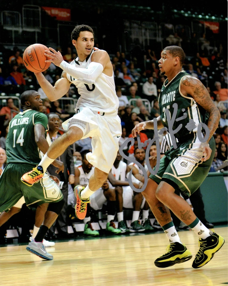 Foto firmada por Shane Larkin de los huracanes de Miami 8x10 certificado de autenticidad Foto 1 de 1