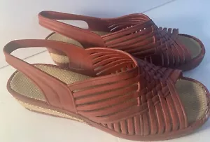 Sandalias Sandak Vintage Marrón Cuña Goma Talla 24 o 7 EE. UU. Impermeables Lavables (x - Imagen 1 de 5