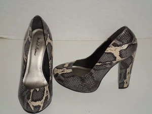 Michael Antonio Snakeskin Textured Women's Block Heel Pumps Size 7 Very Nice - Picture 1 of 6