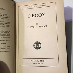 Decoy By Cleve F. Adams Books Inc. Edition- Mystery - First Printing 1944 - Imagen 1 de 11