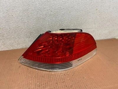 Luz trasera de pasajero derecho BMW 745i 760i 2002 a 2005 OEM M1090 DW Foto 1 de 4