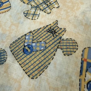 Country Calico Patchwork Cats Fabric 4 Yards Rustic Hearts & Buttons Yellow Blue - Picture 1 of 4