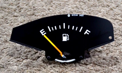 1981-1989 Dodge RAM RAMCHARGER Truck D150 D250 D350 FUEL GAS Gauge Foto 1 de 4