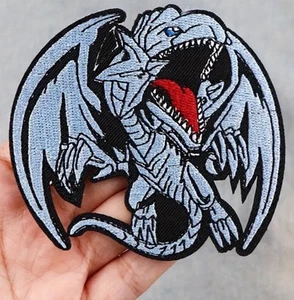 Blue Eyes White Dragon Seto Kaiba Embroidered Iron On Patch Yugioh Anime Manga - Bild 1 von 2