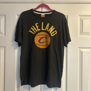 T-shirt Homage The Land Cleveland uomo L grande città natale Cavs Ohio Lebron - Foto 1 di 4