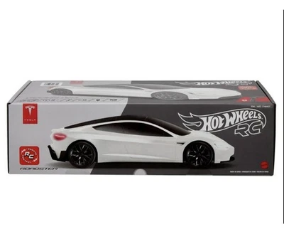 Hot Wheels 1:10 Scale RC Remote Control Tesla Roadster - White NEW - Image 1 of 4