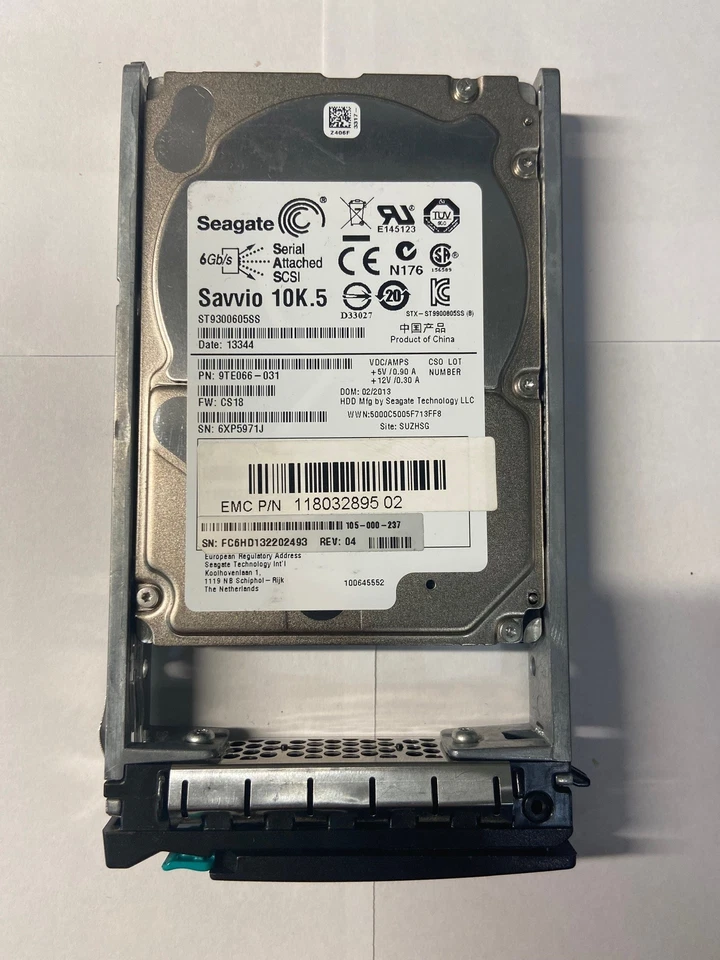 11832895-02 - EMC 300GB 10K RPM SAS 2.5" HDD for Avamar Gen4S series 12 bay e... - Image 1 of 1