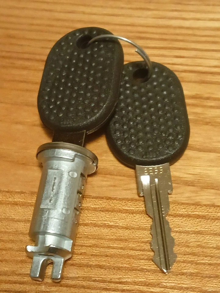 Fiat Panda 141 Serratura Blocchetto Accensione Foto 1 de 1