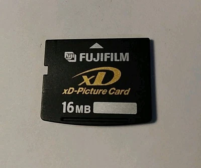 Fujifilm 16MB xD Picture Card for Fujifilm and Olympus cameras - Image 1 of 2