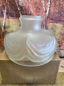 Pantalla y soporte de lámpara Aladdin - Imagen 1 de 7