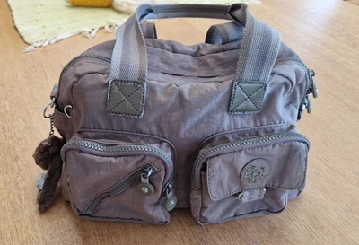 Kipling Damen DEFEA Henkeltasche - Handtasche Soft Earthy C- Olive - Bild 1 von 4