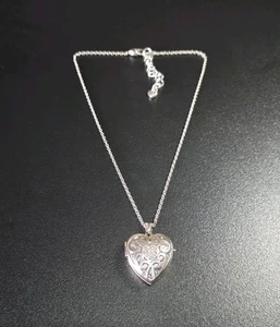 Brighton Sweet Memory Heart Locket Pendant Necklace - Foto 1 di 9