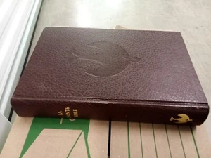 La Sainte Bible- Nouvelle Version Segond Revisee - Picture 1 of 10