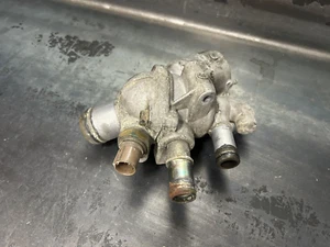97-01 honda crv water coolant pipe outlet flange - Foto 1 di 3