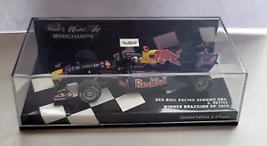 Minichamps 1:43 2010 Red Bull Racing Renault Sebastian Vettel Brazilian GP - Picture 1 of 3