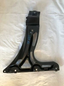 2008 BMW 528I Rear Bumper Mount Bracket Left Driver Side LH G - Picture 1 of 15