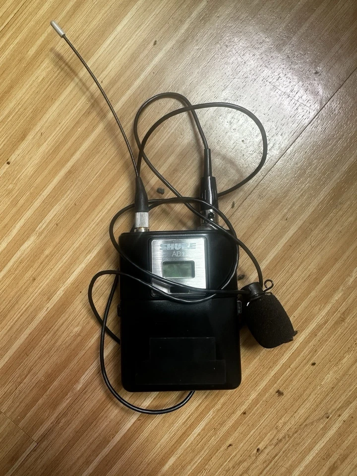 Shure AD1-G57 Axient TA4 Connector Digital Wireless Bodypack Transmitter - Image 1 of 1