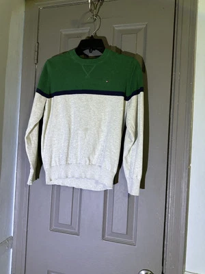 TOMMY HILFIGER Boy's Sz 16-18 Long Sleeve Cotton Sweater - Image 1 of 4