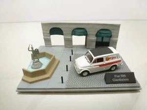 DIORAMA FIAT 500 GIARDINIERA LIQUORE STREGA - 1:43 - VERY GOOD CONDITION - Imagen 1 de 5