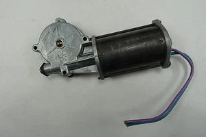 NOS Mopar 1969 To 1974 B-E-C Body Power Window Motor - Picture 1 of 5