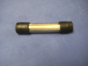 KIT AUTO MGB MINI MG EDELSTAHL GEFLOCHTENER KRAFTSTOFFSCHLAUCH 2"" LANG 1/4"" GEBOHRUNG ***OA11 - Bild 1 von 1