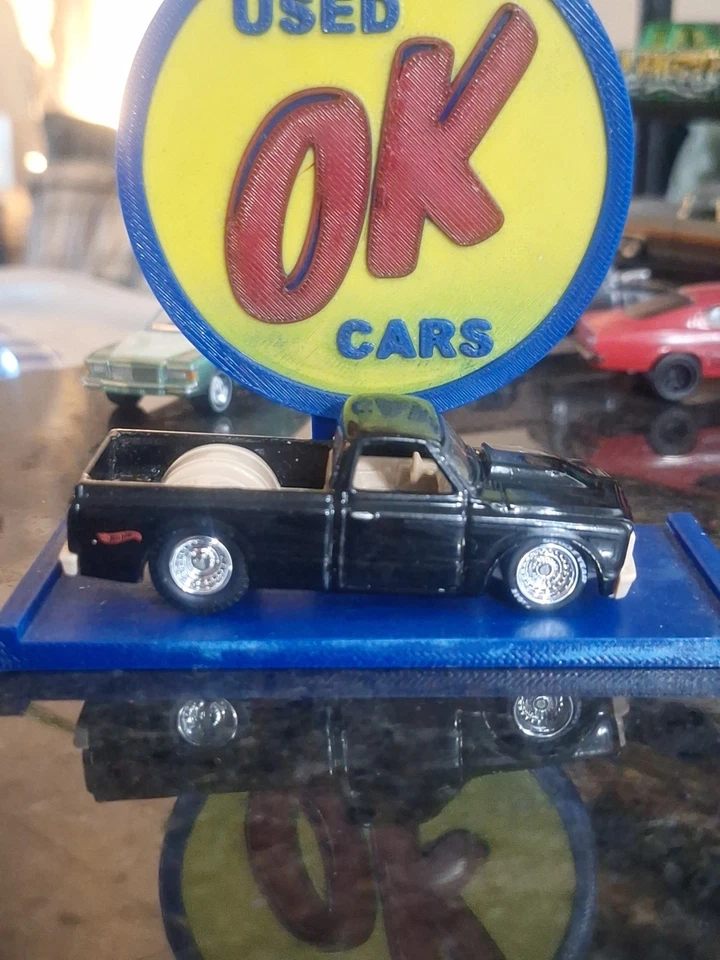 Chevy C10 Hotwheels Custom 67 ruedas intercambiadas y sueltas Foto 1 de 4