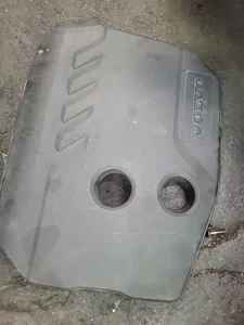 CUBIERTA MOTOR DIÉSEL FORD FOCUS TDCI DURATORQ AV6Q-6N041-A   - Imagen 1 de 3