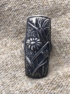 Anillo de escudo estrecho de diseño floral talla: 6 - Imagen 1 de 6