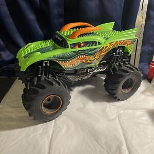 New Bright Monster Jam Dragon RC Truck PARTS ONLY 