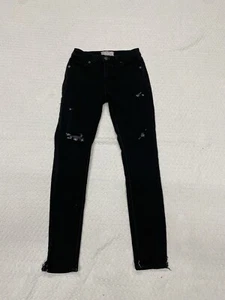 Free People Black Distressed Holes Denim Moto Skinny Leg Pants Size 24 - Picture 1 of 15