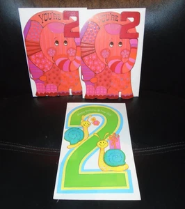 LOTTO 3 BIGLIETTI AUGURI SECONDO COMPLEANNO NOS VINTAGE BAMBINO - Foto 1 di 1