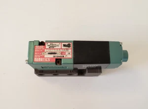 Numatics Solenoid Valve w/Base 082SA43AM 225-290B 125VDC 6W .15A - Picture 1 of 6