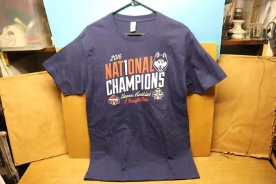 Vintage 2016 UConn Women's Huskies NCAA Basketball National Champions T Shirt M - Image 1 of 4
