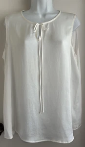 Kasper NWT Petite Large Ivory Charmeuse Keyhole Tie Sleeveless Shell Top - Picture 1 of 3