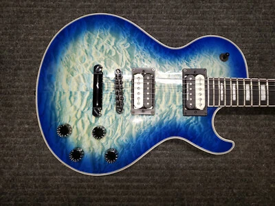 Guitarra eléctrica Dean Thoroughbred Select Quilt Top Ocean Burst OSB Foto 1 de 4