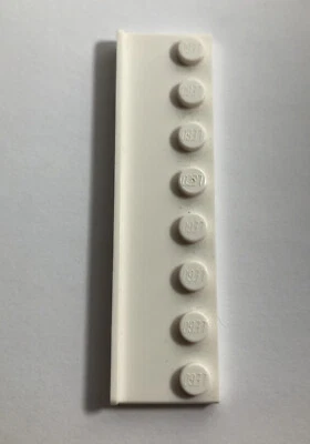 1 x Lego Plate, Modified 2 x 8 with Door Rail Part: 30586 - White, excellent - Image 1 of 2