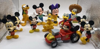 Disney Minnie Mickey Mouse Plutón Pato Donald PVC Figura Decoración de Pasteles Lote 12 Foto 1 de 4