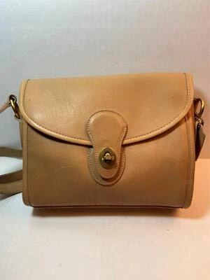 Cartera Bandolera Coach Devon De Colección En muy buena condición RARA Color Taupe Foto 1 de 4