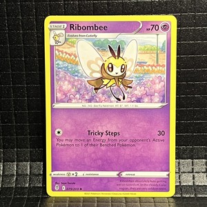 Ribombee #79/203 Evolving Skies Uncommon Pokemon Card