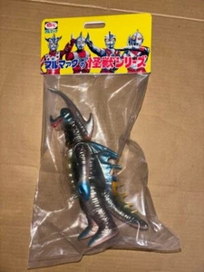 Bulmaq Monster Series Ultraman Leo Kanedras Gunmetal Unopened Soft Vinyl - Picture 1 of 1