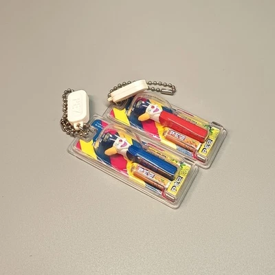 PEZ Dispensador Caramelo Juguete Miniatura PAYASO Lote de 2 LLAVERO ENCANTO 2" Mini Figura Foto 1 de 4