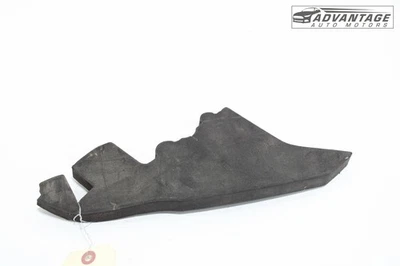 Chrysler Voyager 2020-2024 guardabarros delantero derecho lado del pasajero sello aislante OEM Foto 1 de 4