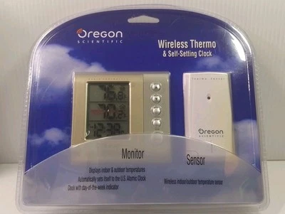SEALED Oregon Scientific RMR602A Wireless Thermometer & Atomic Alarm Clock W002 - Image 1 of 4