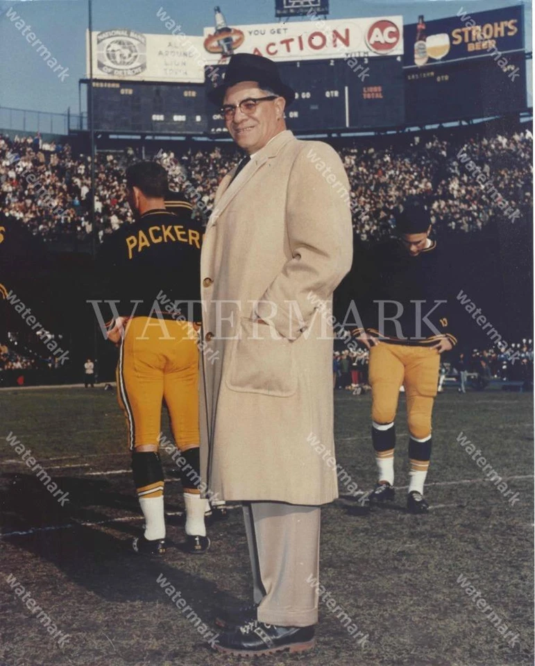 DB980 Vince Lombardi Green Bay Packers Coach  8x10 11x14 16x20 Photo - Image 1 of 1