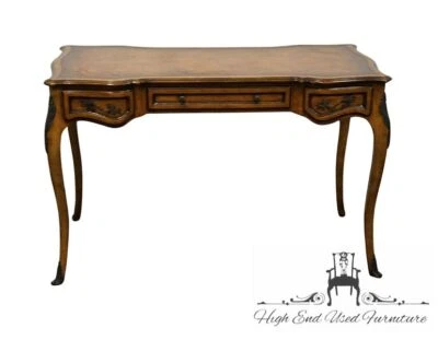 Colección THEODORE ALEXANDER Chateau du Vallois Estilo Provincial Francés 48"... Foto 1 de 4