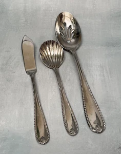 Lenox Tudor Bead Augusta Slotted Serving Spoon Sugar Shell Butter Knife - Picture 1 of 2